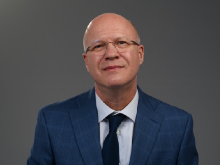 Alexander Mazur, MD