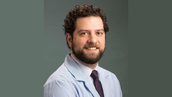 Portrait of Dr. Daniel Saca.